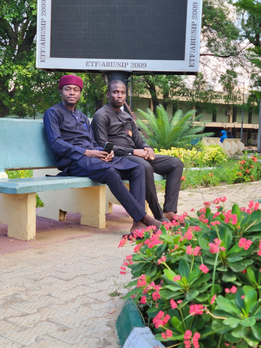 Abdool_PhD's tweet photo. PG students of "Naturally Ahead". https://t.co/xT6Zq3cME9