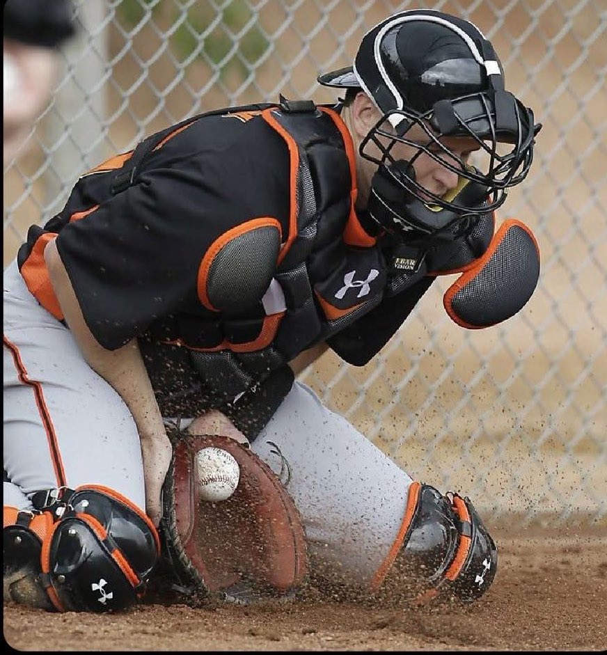 nut_history's tweet photo. In 12 seasons, 9291 2/3 innings as a catcher, Buster Posey only let 2.25 passed balls per season or one passed ball every 344 innings. https://t.co/YvopekWcnI