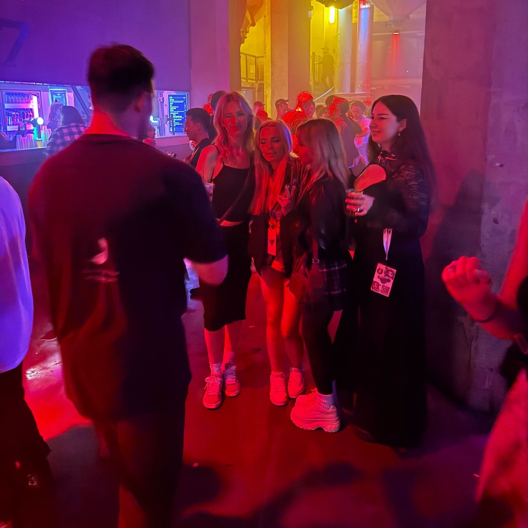 Enginefall 🚂 - Wishlist Now tweet media