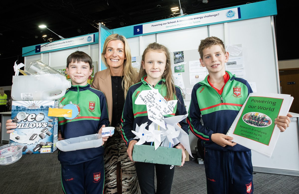 esbscienceblast's tweet image. What a day in Belfast! We had an absolute ball checking out all your brilliant questions💡.  Thank you to all the schools that travelled far and wide to be with us for the day 🧪🧬