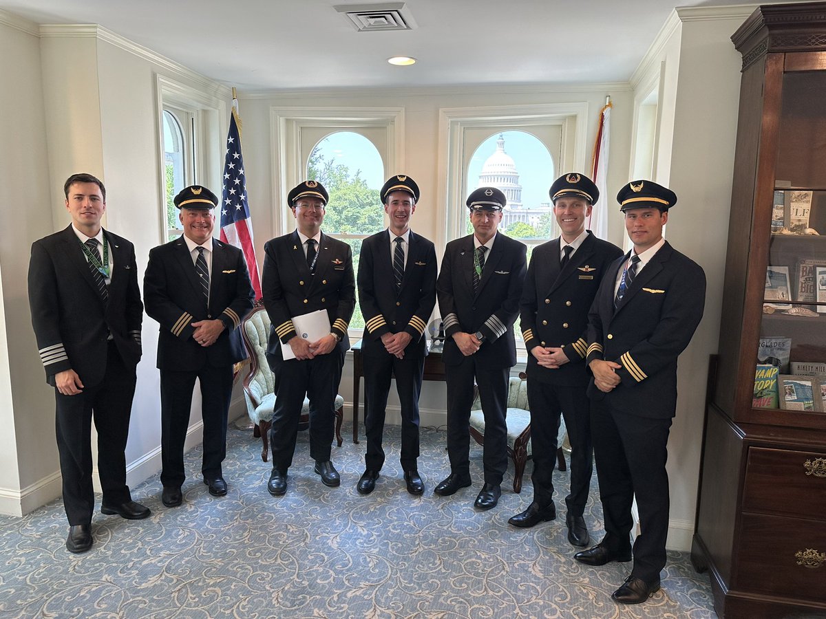 Troy Kinsey tweet media