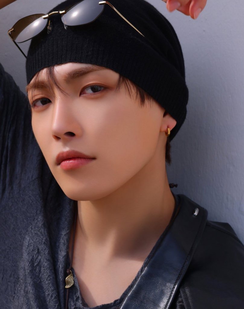 mj ∿٠࣪⭑ (@jccngbug) on Twitter photo its like… the evil version its like… the evil version