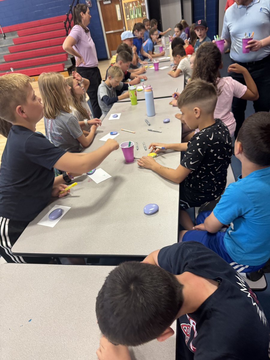 Mrs. Lesiak tweet media