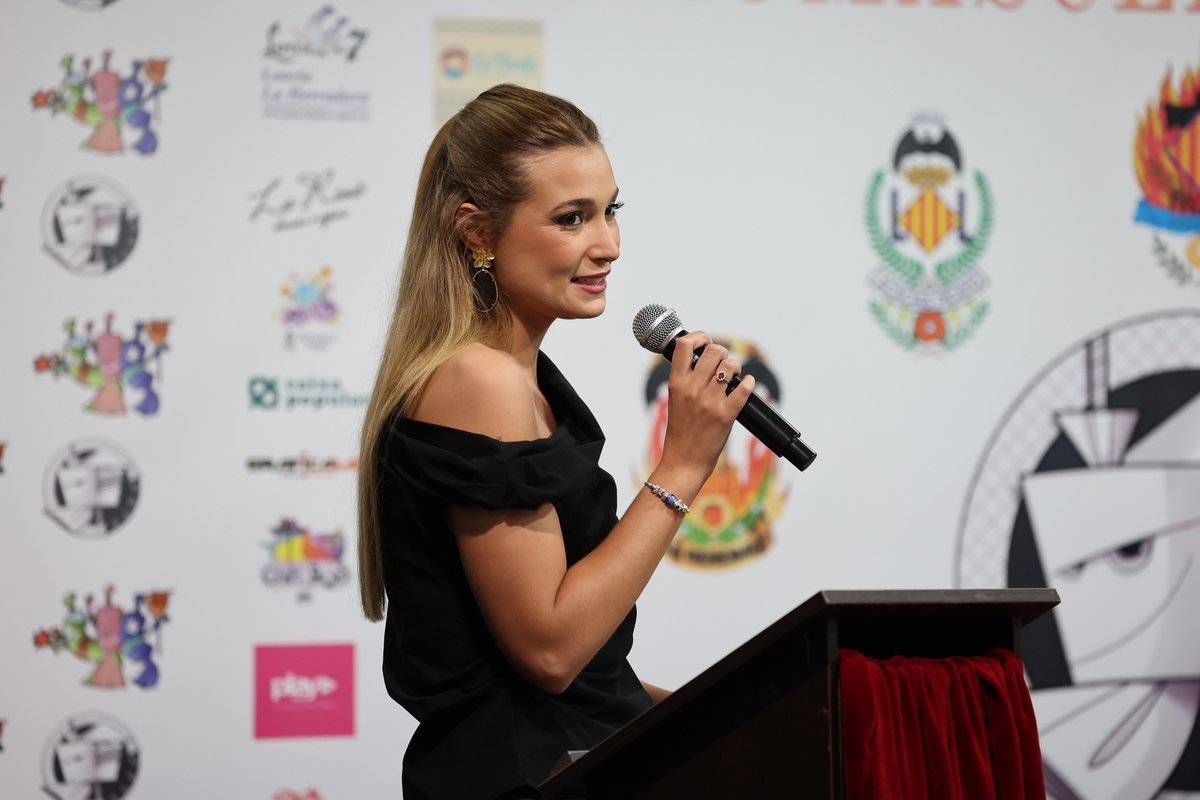 Presentación de la Macro-Mascletà Universal 2025

#Fallas26 #Falles26
#HablemosDeFallas
#HablemosDeFallasRadio
#HablemosDeFallasUltimasNoticias.

La noticia al completo en hablemosdefallas.es

hablemosdefallas.es/presentacion-d…

* Fotos:  Fotos: Fotofilmax - <a href="/JCF_Valencia/">Junta Central Fallera</a>