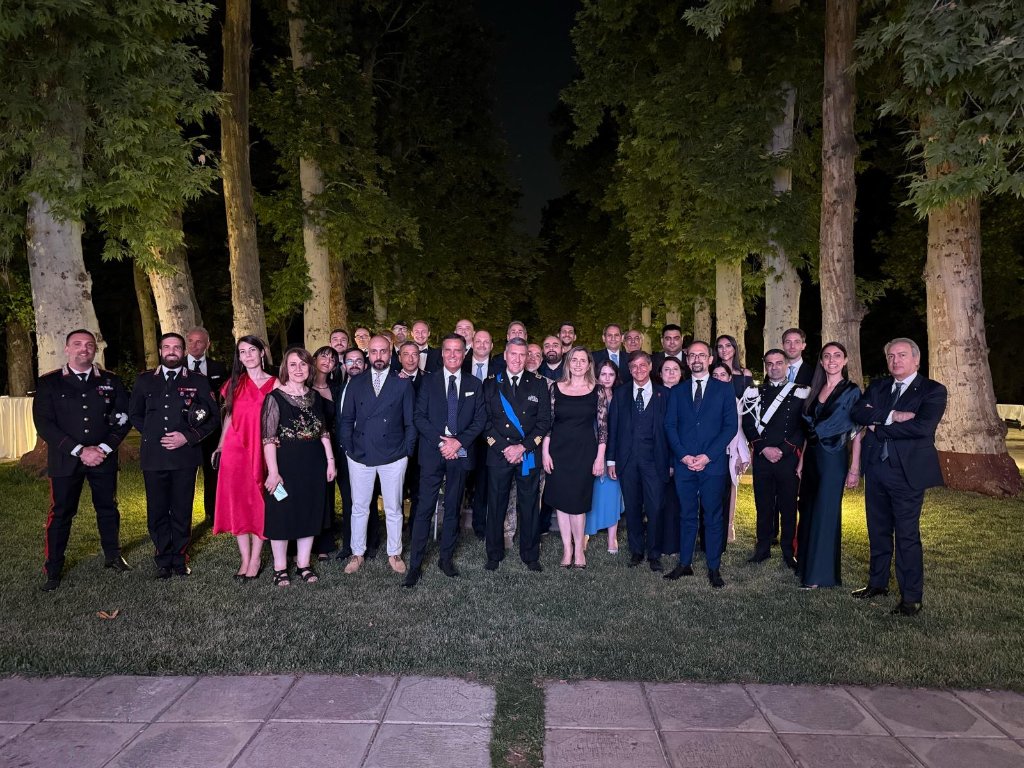 Italy in Iran tweet media