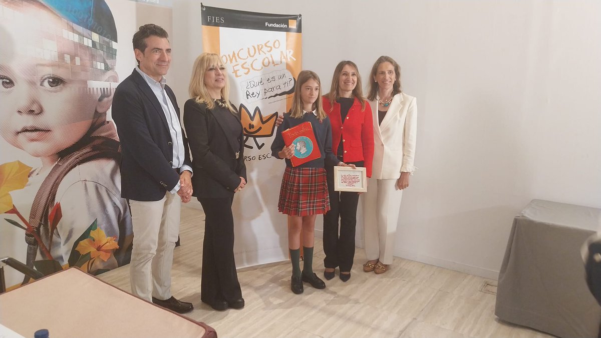 Junta de Castilla y León (@jcyl) on Twitter photo 👑Una escolar de #Valladolid de 6º de Primaria gana el certamen '¿Qué es un rey para ti?' 2025 en #CyL y participará en la audiencia que ofrecerá el rey Felipe VI a los ganadores
<a href="/RocioLucas_/">Rocío Lucas</a> ha visitado la muestra con los 40 trabajos finalistas
comunicacion.jcyl.es/web/jcyl/Comun… 👑Una escolar de #Valladolid de 6º de Primaria gana el certamen '¿Qué es un rey para ti?' 2025 en #CyL y participará en la audiencia que ofrecerá el rey Felipe VI a los ganadores
<a href="/RocioLucas_/">Rocío Lucas</a> ha visitado la muestra con los 40 trabajos finalistas
comunicacion.jcyl.es/web/jcyl/Comun…