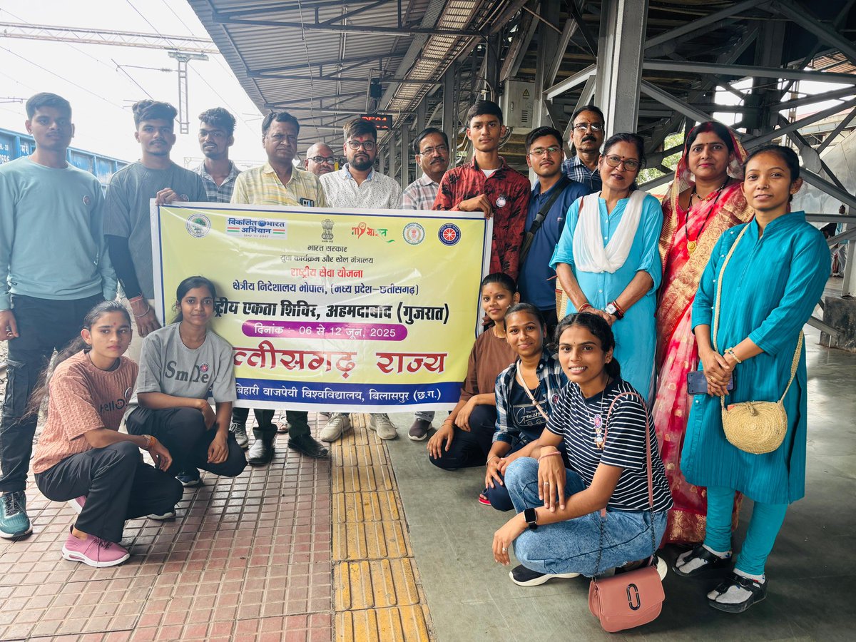 Himanchal Bareth (@himanchal_8305) on Twitter photo Got the opportunity to represent Chhattisgarh on behalf of <a href="/nssabvuCG/">NSS Atal Bihari Vajpayee Vishvavidhyalaya</a> in the #NSS "National Integration Camp" organized at Gujarat Vidyapeeth, Ahmedabad. Heartfelt gratitude to all those present
<a href="/NSSRDBhopal/">NSS Regional Dte. MP & CG</a> <a href="/_NSSIndia/">NSS India</a> <a href="/nssgujarat/">NSS Gujarat</a> <a href="/manojsinha812/">Manoj Sinha</a> Got the opportunity to represent Chhattisgarh on behalf of <a href="/nssabvuCG/">NSS Atal Bihari Vajpayee Vishvavidhyalaya</a> in the #NSS "National Integration Camp" organized at Gujarat Vidyapeeth, Ahmedabad. Heartfelt gratitude to all those present
<a href="/NSSRDBhopal/">NSS Regional Dte. MP & CG</a> <a href="/_NSSIndia/">NSS India</a> <a href="/nssgujarat/">NSS Gujarat</a> <a href="/manojsinha812/">Manoj Sinha</a>