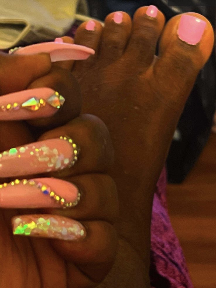 FreakGoddess96's tweet photo. Feet seller 👑🤤😮‍💨 https://t.co/cOYHUOzQQ3
