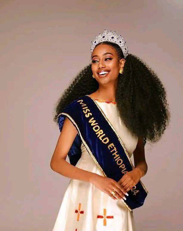 19-year-old Ethiopian Model, Hasset Dereje has emerged as the First Runner-up at the 2025 Miss World beauty contest.

She was named Miss World Africa.