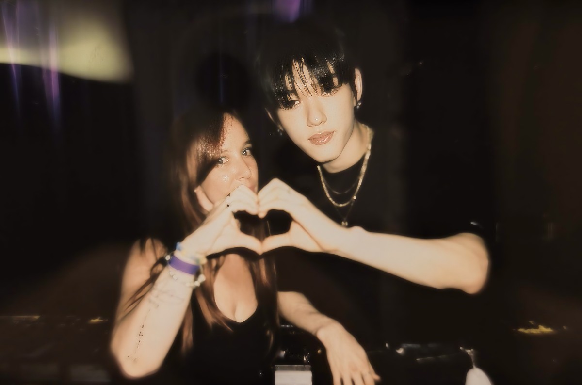 haneulMarta's tweet photo. Thank you for making this wonderful experience such a beautiful and unforgettable memory with you. A dream come true. 🥰   ALLHOURSinMadrid #ALLHOURSinEurope
@ALL_H_OURS #ALL_H_OURS #올아워즈 #제이든 #Twitter #KPOP @ALL_H_OURS @at_ALL_H_OURS @sunhee_____ https://t.co/dNnvVCBWto