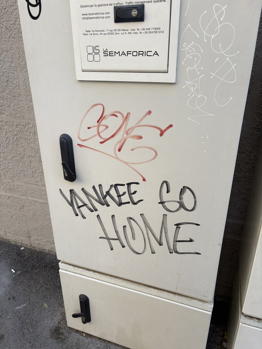 They even hate the Yankees over the pond.