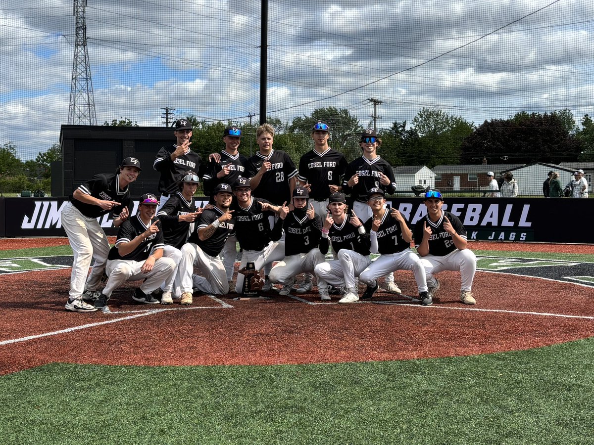 🚨MHSAA Baseball Regional🚨

⚾️ Varsity 
🚌@ Franklin
⏰2pm
