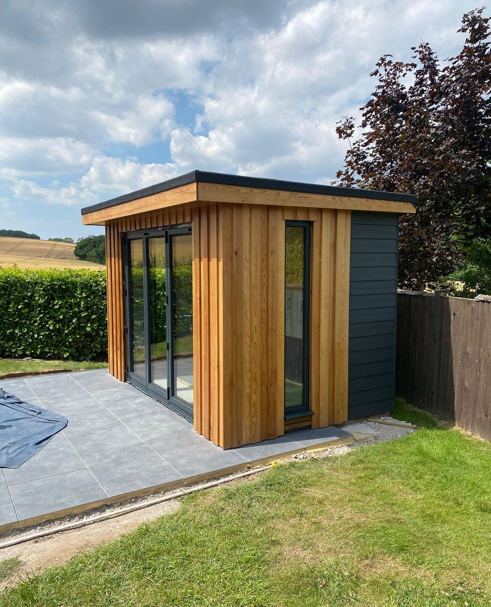 🏡✨ Transform your outdoor space with an outer building! ✨🏡⁠
⁠
An outer building provides endless possibilities—whether it’s a home office, gym, guest room, or a peaceful retreat.
⁠