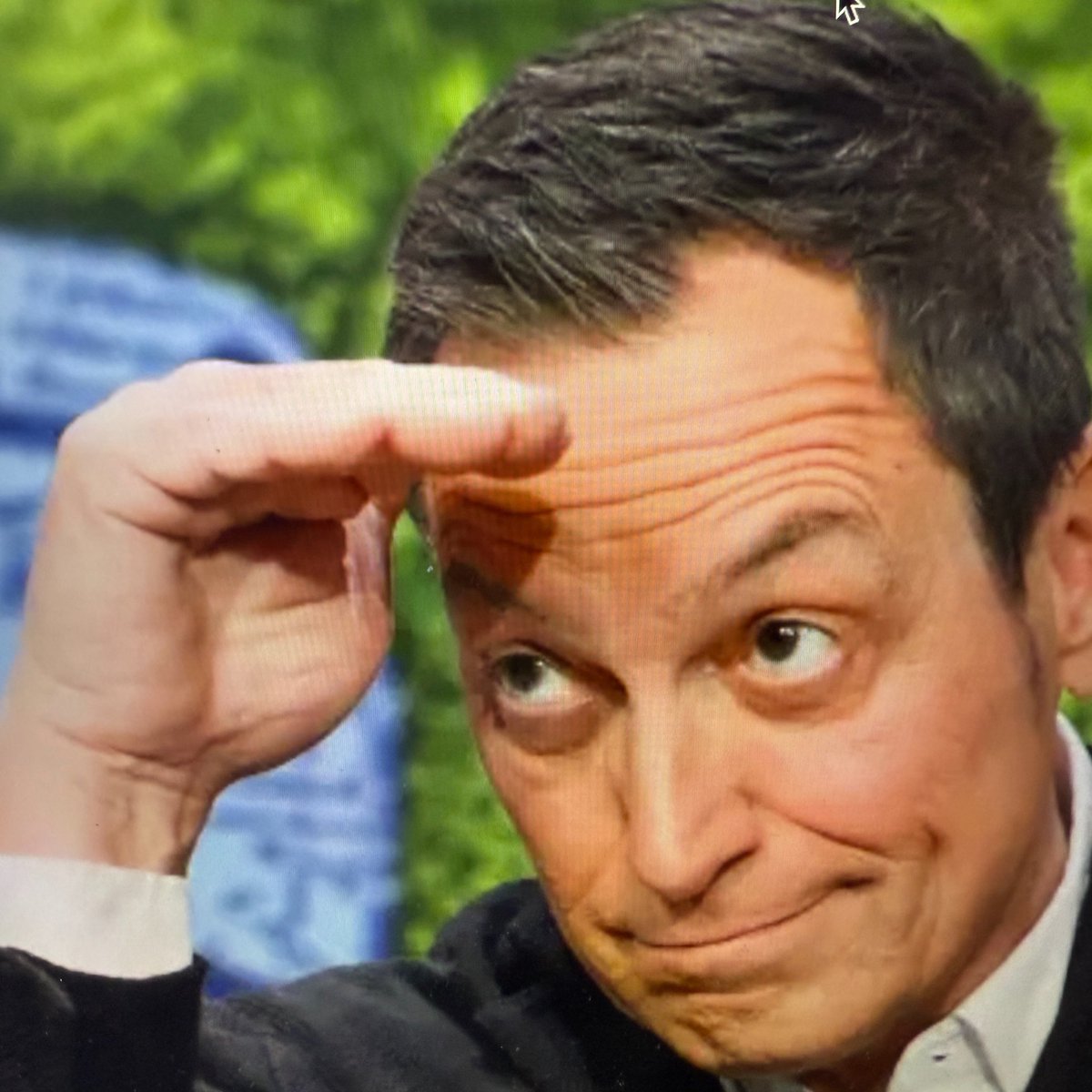 Nuhr im Ersten ist ja in der Sommerpause. Aber zu Pfingsten kommen Sonntag und Montag, jeweils 19:15 Uhr, zwei Teile „Nuhr unterwegs“ übers Reisen, die Welt und den Rest. Viel Spaß - im Ersten…