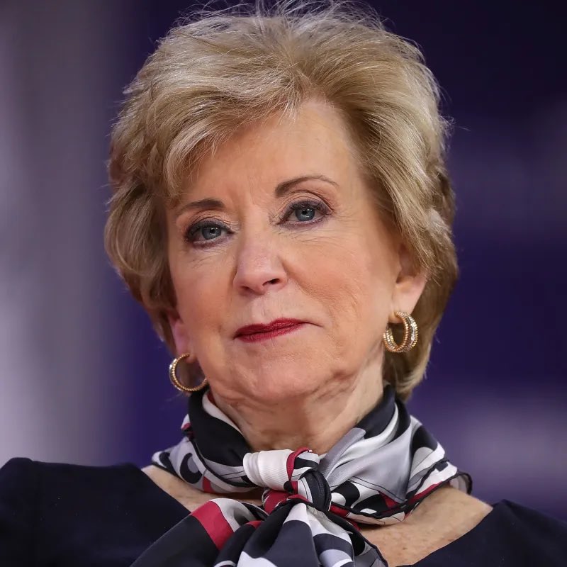Everyone.

Linda McMahon is the most unqualified cabinet official in US history.

She shouldn’t be allowed to be Secretary of Education. 

Agreed? 👍🏽