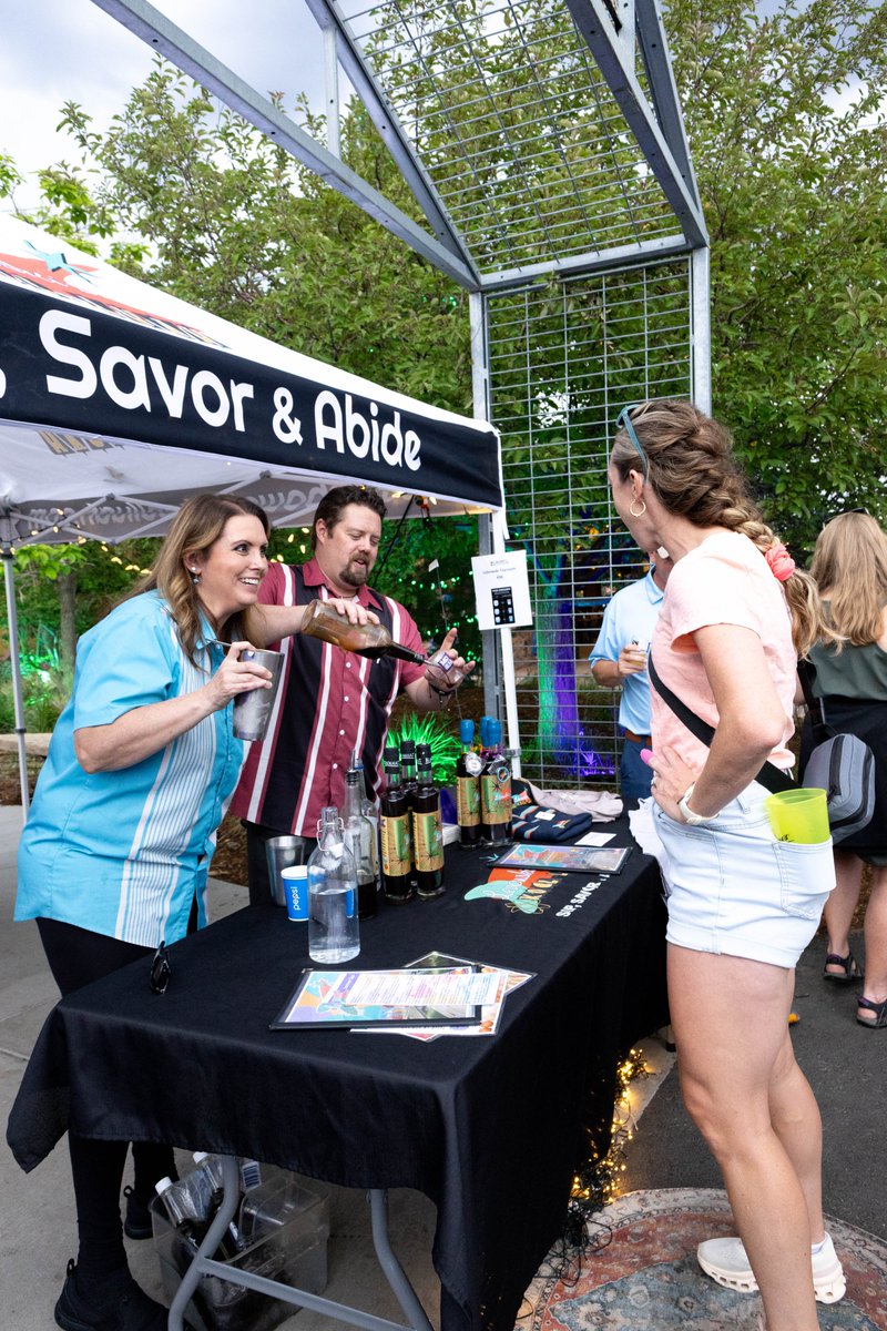 CheyenneMtnZoo's tweet image. Get your business the local attention you want at Moonlight on the Mountain at CMZoo, on Thurs., June 26! We’re looking for savory food vendors for Moonlight on the Mountain, a 21+ evening under the stars that sells out year after year.
With an evening Zoo experience,…