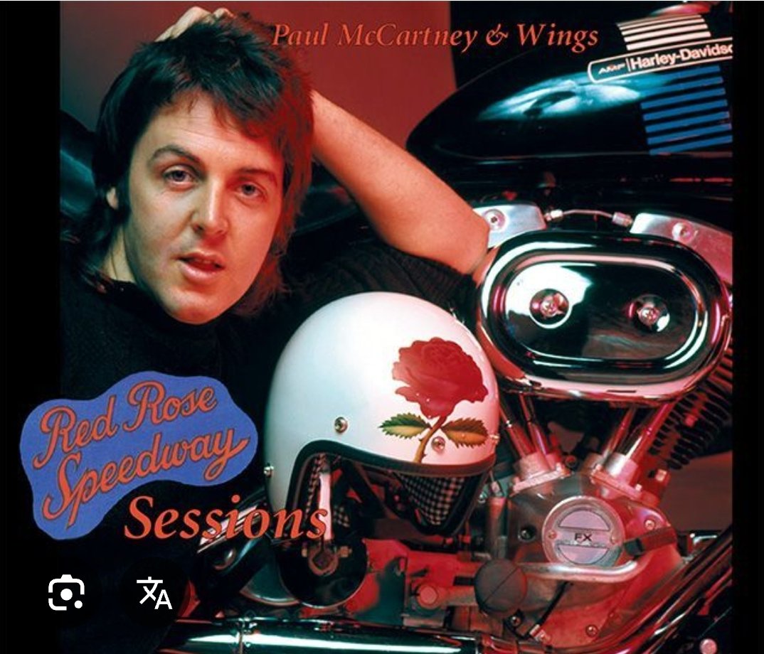 Un dia como hoy pero con 35 años de diferencia el Buen Maca AKA Paul McCartney lanzaba musica