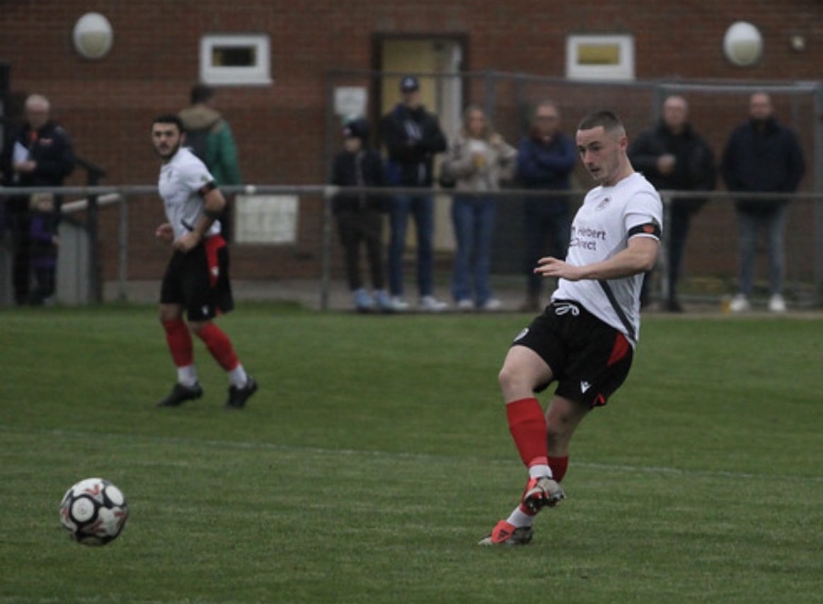 mitchclark123's tweet image. Here we go then… 🫡

looking for a club for the new season and a fresh start! 
Over 100 games at step 5 
plus 🏆🏆

📲📞