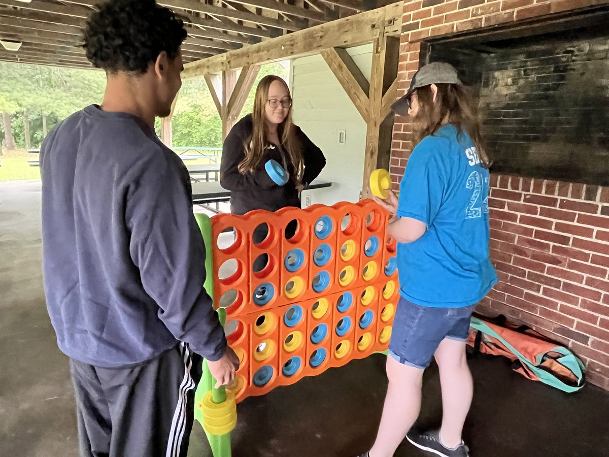 South Bend Riley (@sbrileyhigh) on Twitter photo 📣📣📣📣 <a href="/SBRileyhigh/">South Bend Riley</a> Class of 2025 Senior picnic is happening now @ St. Patrick park (12-3)! Come out and celebrate with the class of 2025!!!!! #Classof25 #GoWildats 📣📣📣📣 <a href="/SBRileyhigh/">South Bend Riley</a> Class of 2025 Senior picnic is happening now @ St. Patrick park (12-3)! Come out and celebrate with the class of 2025!!!!! #Classof25 #GoWildats