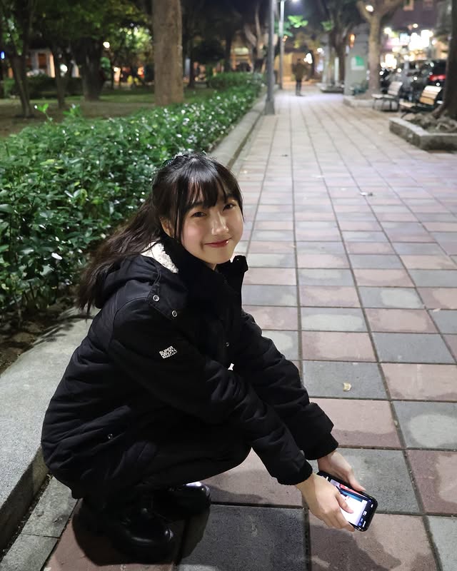 有喜歡親親的男生嗎？按❤️
#佛係小乖