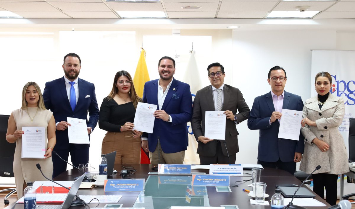 #Importante

El #CPCCS y el Consejo de Educación Superior <a href="/ces_ec/">CES</a> firmaron un Convenio de Cooperación, para promover la participación de la academia, universidades e instituciones de educación superior en los procesos de selección y designación de autoridades.
<a href="/AndresFantoniB/">ANDRÉS FANTONI</a>