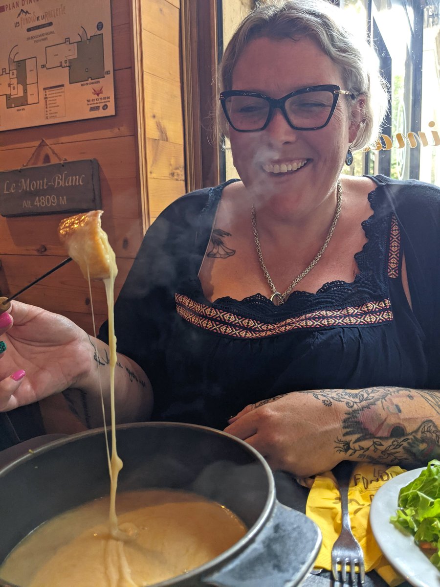 Adventuringgal's tweet photo. A3. How about fondue in Paris with @HHLifestyleTrav and @roadtrippingroy!    

Join #Foodtravelchat today with me &amp; host @carollivestoeat &amp; @myvirtualvaca @ChrisPappinMCC @ourtastytravels https://t.co/ujASYTrlb4