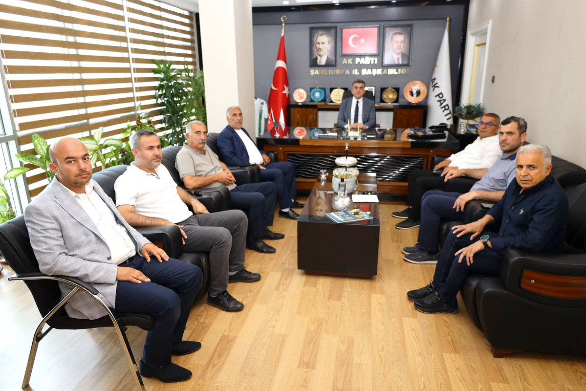 Şanlıurfa Müteahhitler Derneği (@sumder6363) on Twitter photo Şanlıurfa Müteahhitler Derneği Başkan’ı <a href="/ASIKLIMUSTAFA/">MUSTAFA AŞIKLIOĞLU</a> ve yönetim kurulu olarak Şanlıurfa akparti il başkanımız <a href="/milhamigunbegi/">Mehmet İlhami GÜNBEGİ</a>’nı makamında ziyaret ettik sektörün ve meslektaşlarımızın sorunlarını ilettik Sıcak ilgilerinden dolayı teşekkür ederiz.<a href="/sumder6363/">Şanlıurfa Müteahhitler Derneği</a> Şanlıurfa Müteahhitler Derneği Başkan’ı <a href="/ASIKLIMUSTAFA/">MUSTAFA AŞIKLIOĞLU</a> ve yönetim kurulu olarak Şanlıurfa akparti il başkanımız <a href="/milhamigunbegi/">Mehmet İlhami GÜNBEGİ</a>’nı makamında ziyaret ettik sektörün ve meslektaşlarımızın sorunlarını ilettik Sıcak ilgilerinden dolayı teşekkür ederiz.<a href="/sumder6363/">Şanlıurfa Müteahhitler Derneği</a>