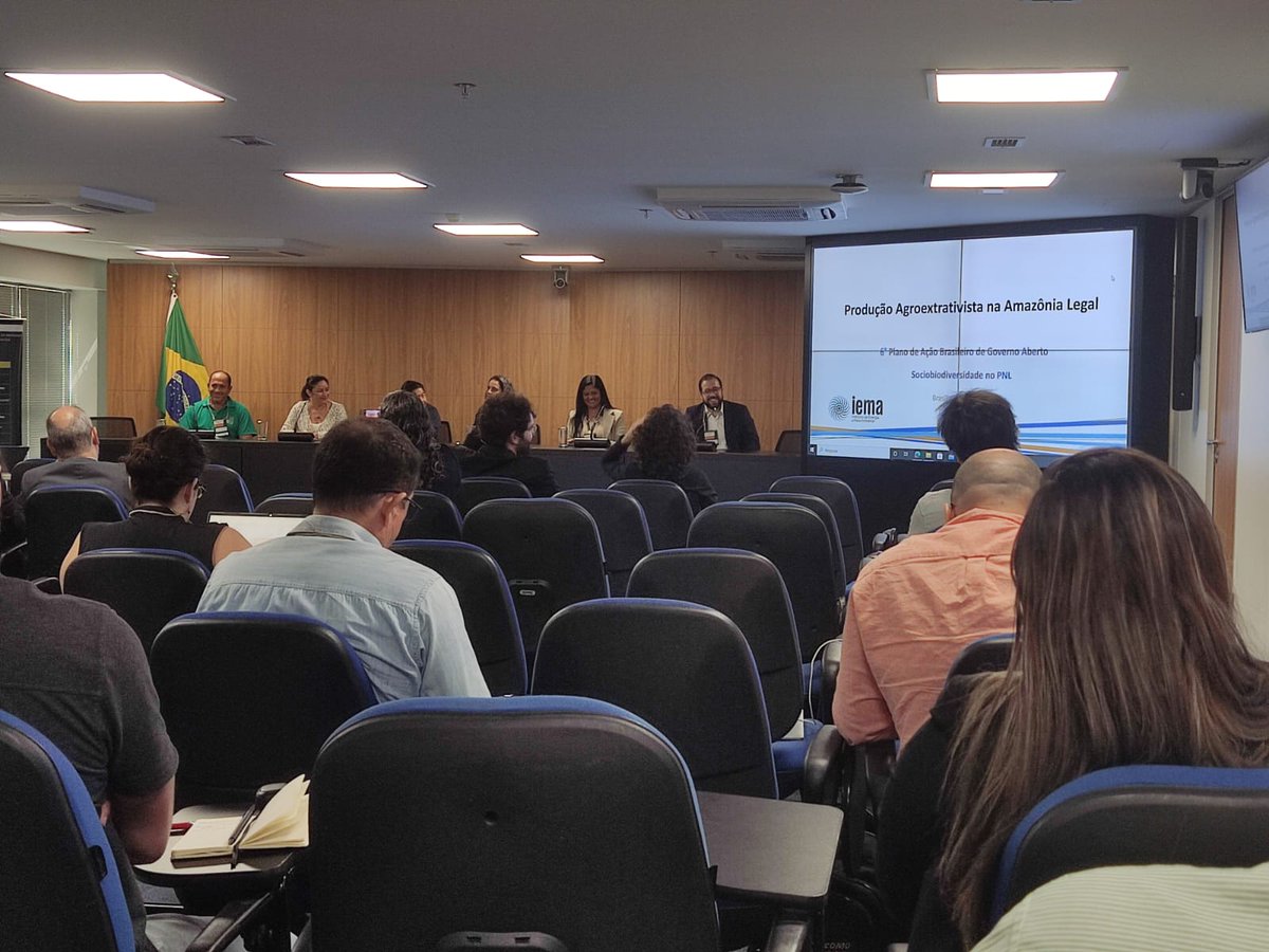 Instituto de Energia e Meio Ambiente (IEMA) (@iema_instituto) on Twitter photo Equipe do IEMA está debatendo com o <a href="/mtransportes/">Ministério dos Transportes</a>, parceiros e comunidades locais como o novo PNL 2050 pode atender às demandas dos produtores da sociobiodiversidade. Em Brasília, no auditório da Controladoria Geral da União. Equipe do IEMA está debatendo com o <a href="/mtransportes/">Ministério dos Transportes</a>, parceiros e comunidades locais como o novo PNL 2050 pode atender às demandas dos produtores da sociobiodiversidade. Em Brasília, no auditório da Controladoria Geral da União.