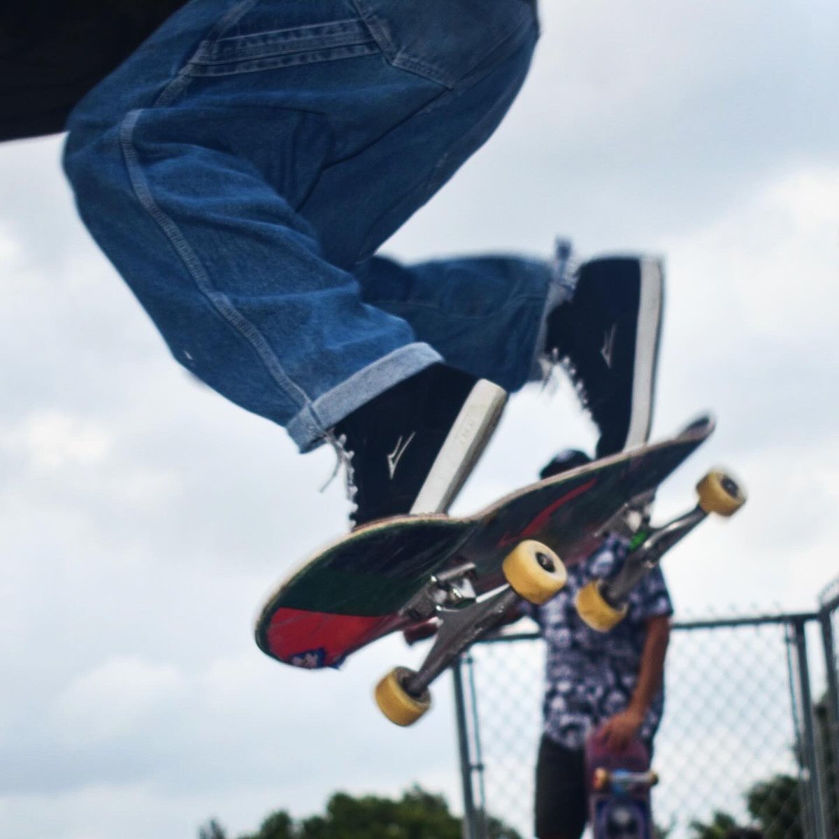 🛹
