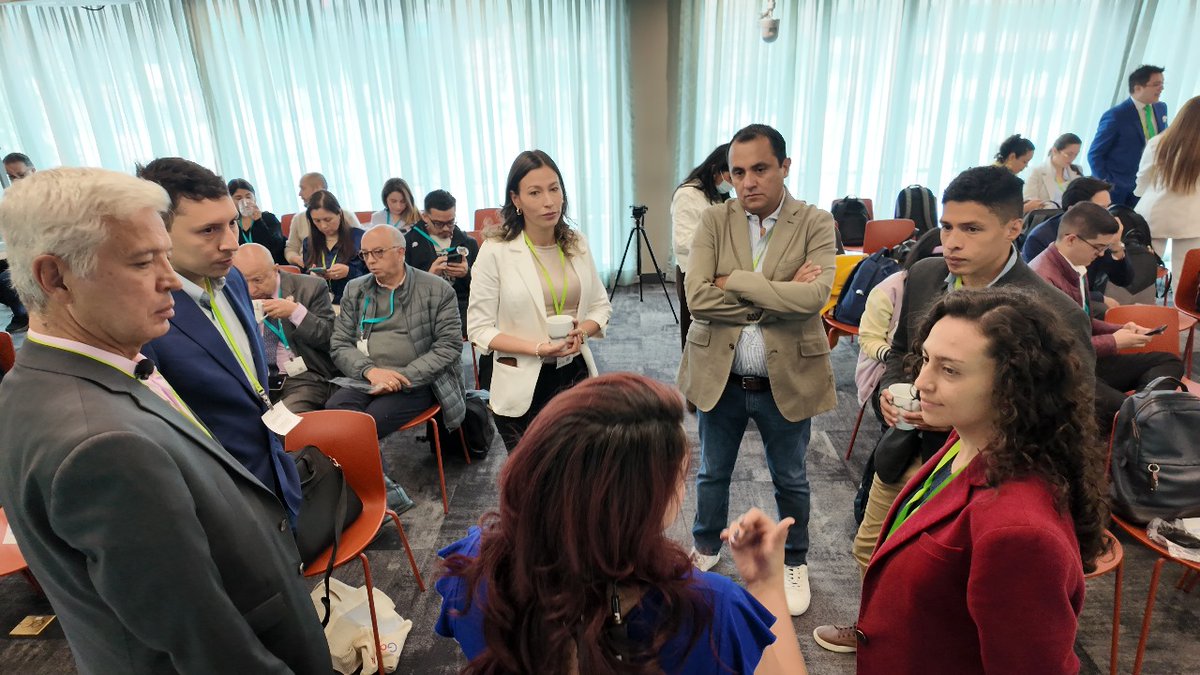 Google Colombia tweet media