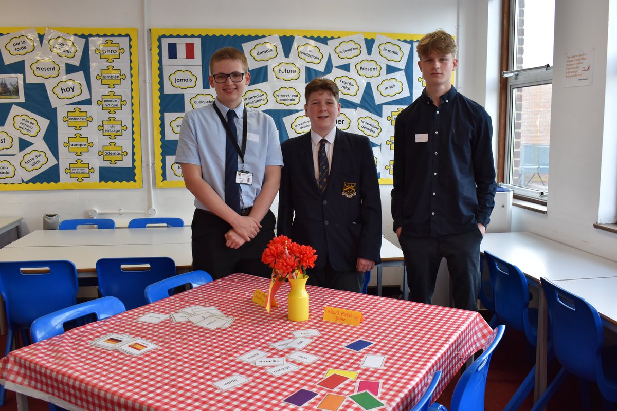 Borden Grammar tweet media