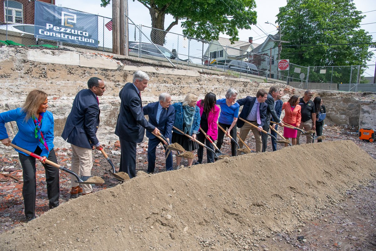 RIHousing (@rihousing) on Twitter photo Over the last few days, we joined <a href="/CrossroadsRI/">Crossroads Rhode Island</a> and <a href="/1_neighborhood/">One Neighborhood Builders</a> to celebrate new projects that have broken ground: Crossroads Health & Housing and Broad Street Homes.
Thank you to the federal, state, and local leaders & development partners who make these projects possible. Over the last few days, we joined <a href="/CrossroadsRI/">Crossroads Rhode Island</a> and <a href="/1_neighborhood/">One Neighborhood Builders</a> to celebrate new projects that have broken ground: Crossroads Health & Housing and Broad Street Homes.
Thank you to the federal, state, and local leaders & development partners who make these projects possible.