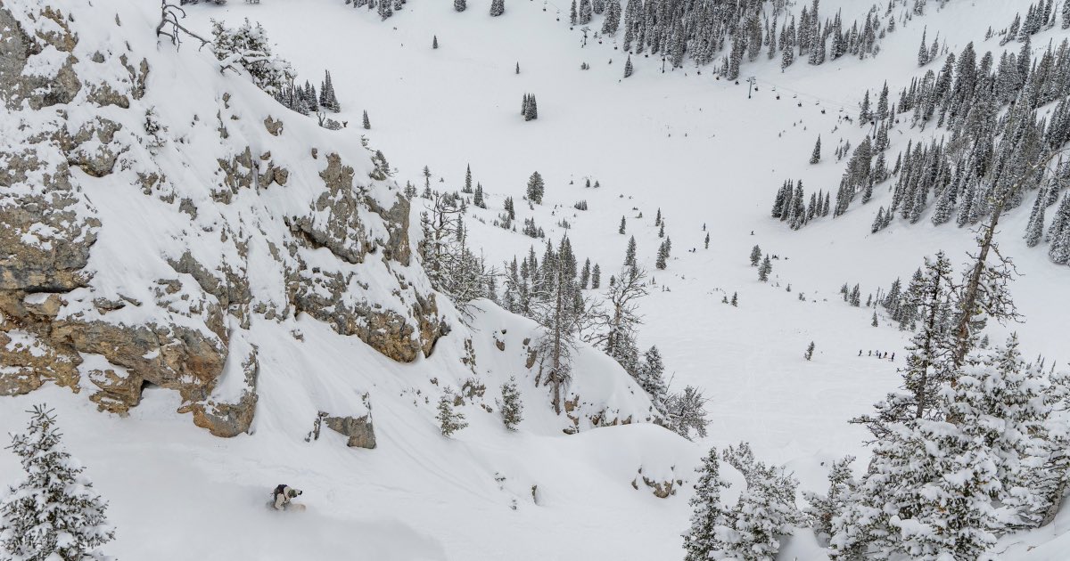 2025-26 Season Passes are on sale! Lowest prices thru July 31 - take advantage of the Payment Plan &amp; Family Discount.

We’ve launched a new online store, create a new account and upload a current photo.

Ready to ride? 👉 bridgerbowl.com

📸 Simon Peterson