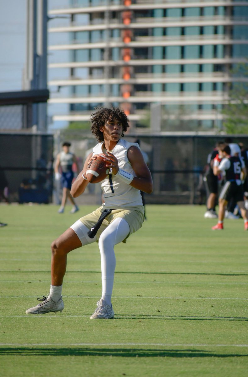 Coach Snead tweet media