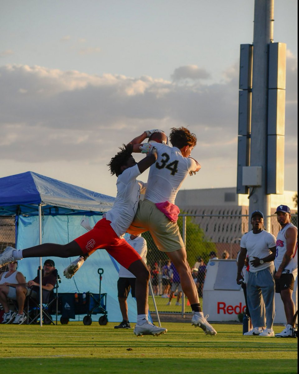 Great performance from <a href="/Ashtonaudis_09/">Ashton Audis</a> <a href="/Jayden__Quick/">Quick</a> yesterday @ Arizona state 7v7 tournament. 7 total touchdowns between the two. 🎯