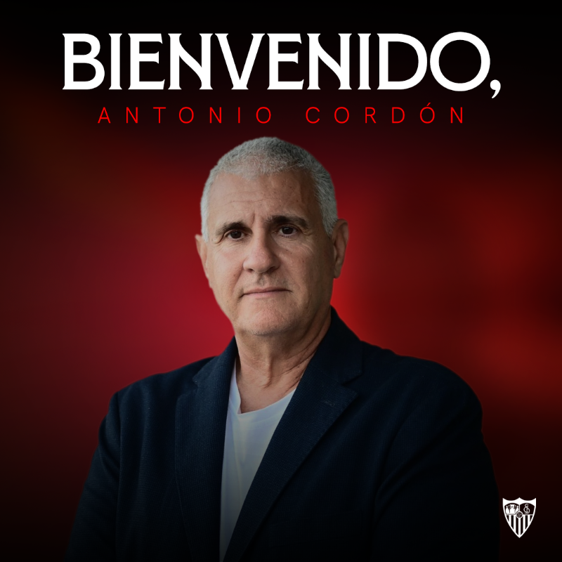 SevillaFC's tweet photo. 🖊️ Antonio Cordón, nuevo director de fútbol profesional del #SevillaFC.

¡Bienvenido, Antonio! ⚪️🔴

#WeareSevilla