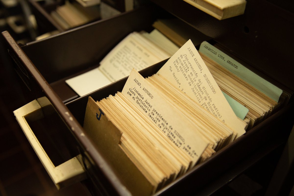 🔴BCN lanza colección digital "Fichas de Prensa Histórica (1936–1990)"

Recurso único permite explorar la historia política del país a través de las menciones a parlamentarios y parlamentarias en la prensa escrita nacional.

🗞️Ver nota: bcn.cl/portal/noticia…