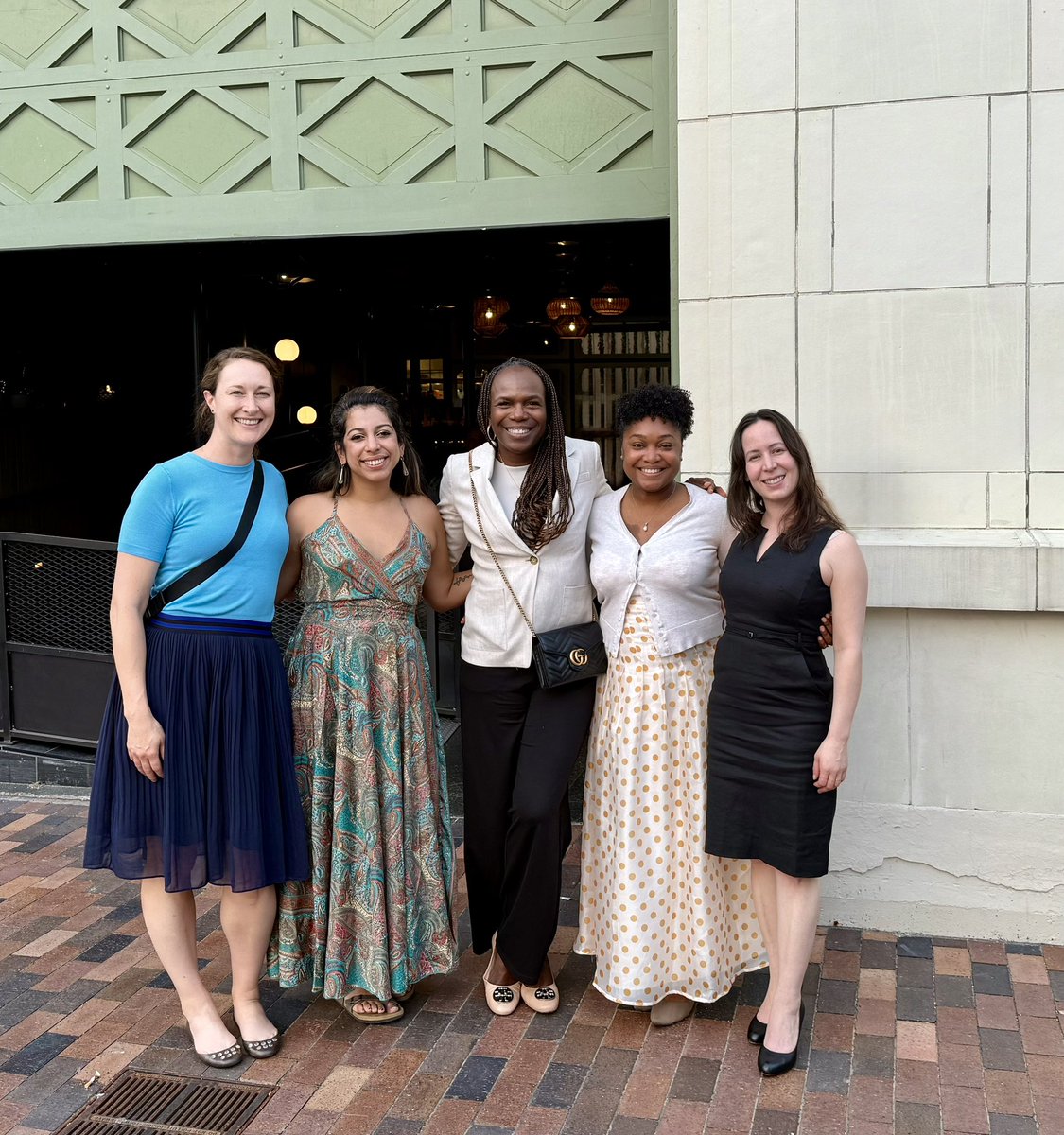 Jasmine (Lee) Ivory, MD (@drjasmine_md) on Twitter photo We had the honor of welcoming Dr. <a href="/alastanford/">Ala Stanford MD</a> as a Visiting Professor at <a href="/IU_Surgery/">Indiana Surgery -Indiana Univ School of Medicine</a>. Her work as a surgeon, leader, and health equity champion continues to inspire the next generation of physician advocates. Truly a changemaker! #HealthEquity #PedSurgBestSurg We had the honor of welcoming Dr. <a href="/alastanford/">Ala Stanford MD</a> as a Visiting Professor at <a href="/IU_Surgery/">Indiana Surgery -Indiana Univ School of Medicine</a>. Her work as a surgeon, leader, and health equity champion continues to inspire the next generation of physician advocates. Truly a changemaker! #HealthEquity #PedSurgBestSurg