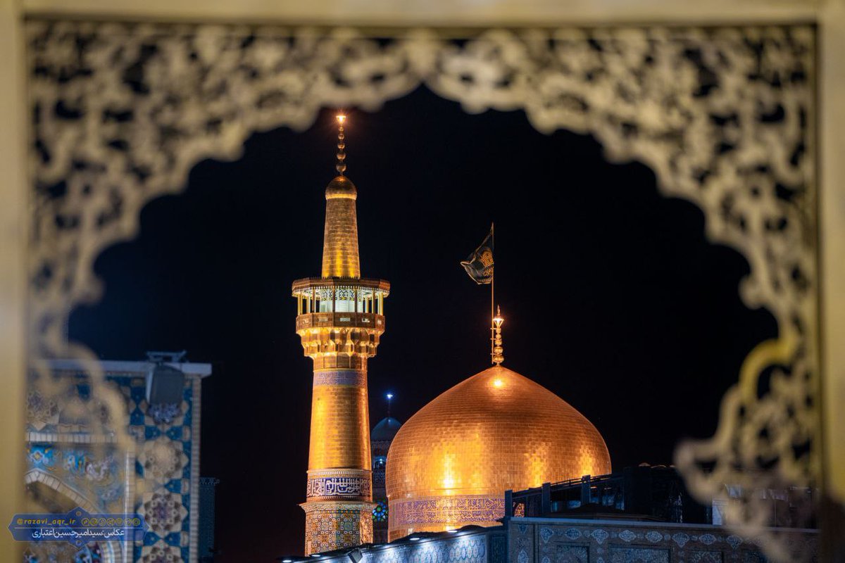 #وقت_سلام

صحن و حریم رضا(ع) گنبد و گلدسته‌ها
وَه که زند طعنه بر روضه‌ی رضوانِ عشق

با یک سلام زائر آقا شوید✋