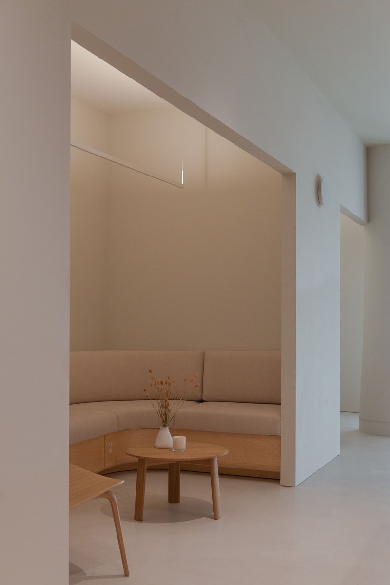 archinect's tweet photo. New Studio Snapshot: Archinect speaks with James Leng and Jennifer Ly of San Francisco-based studio Figure about working remotely, navigating building high costs, and balancing specialization with versatility. #StudioSnapshot
https://t.co/Ii3B3NmWnV https://t.co/u6GyZQCVzZ