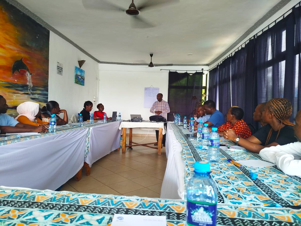 Ongoing Gender Champions ToTs Training
Kilifi Blue House Resort
3rd – 6th June 2025
Key sessions:
🔹 SASA! Approach &amp; Power
🔹 Gender Analysis
🔹 FMP II Facilitation
🔹 Harmonized Workplan Dev
Partners collaborating for impact. 
#GenderEquality #FMP2 #SASA #MEYWAB #KilifiTraining