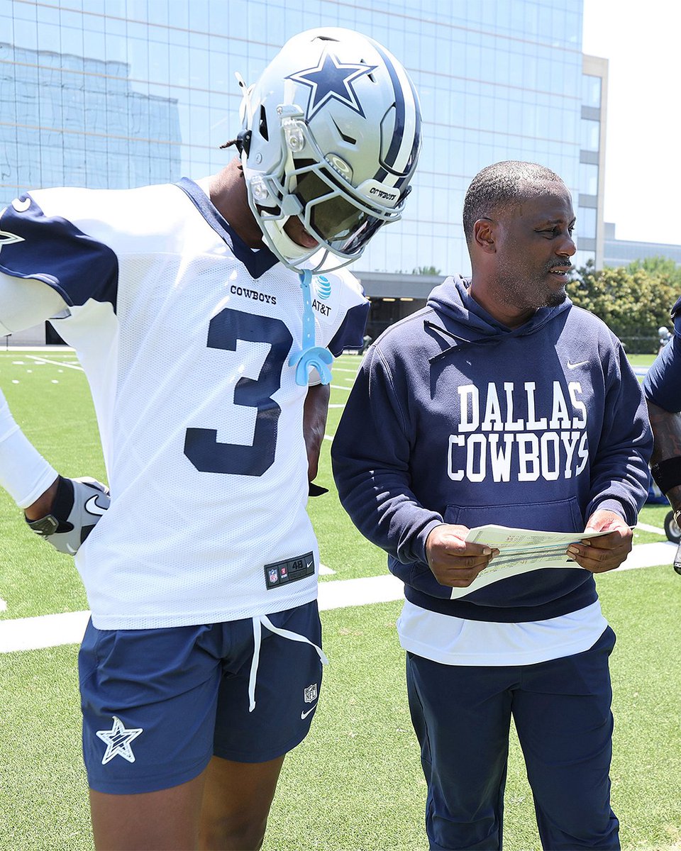 NFL's tweet photo. New George Pickens nickname unlocked: GP3 😤 https://t.co/aV3sq53JbD