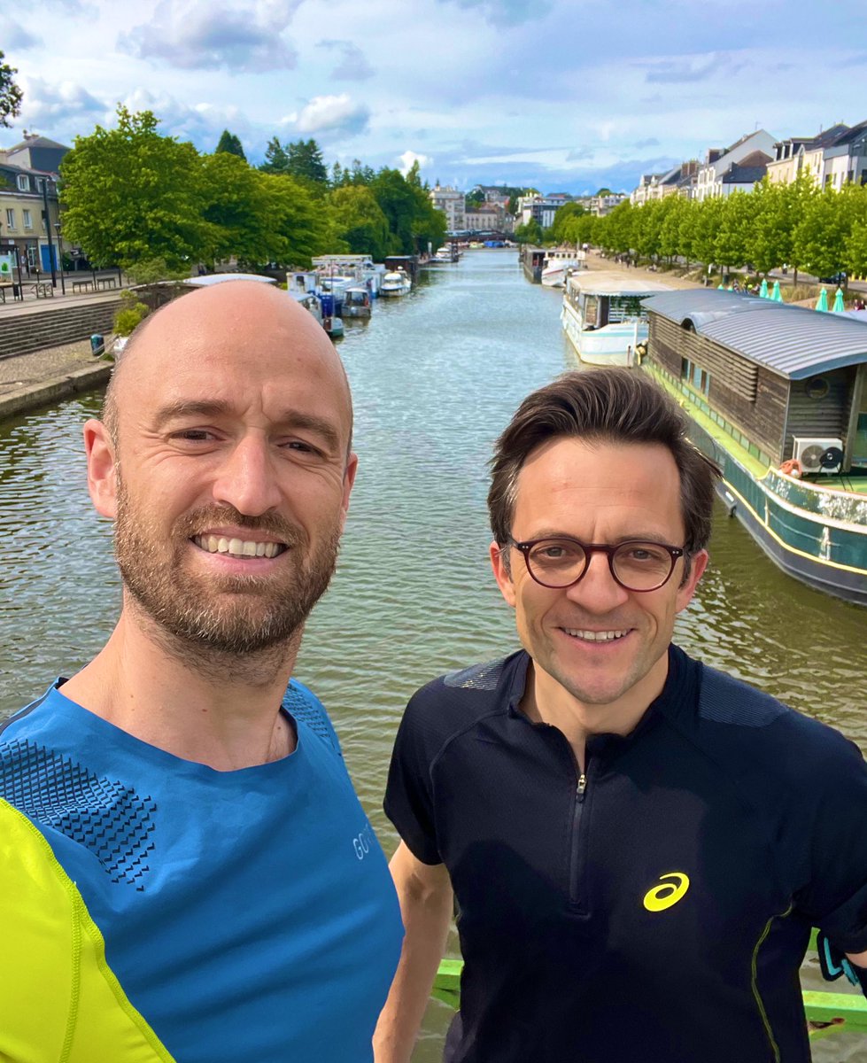 Samuel Ducroquet (@ducroquetsamuel) on Twitter photo Footing de retrouvailles sur les bords de l’Erdre à #Nantes avec mon collègue <a href="/a_chuzeville/">Aymeric Chuzeville</a> 🇪🇸
Synchro parfaite avec la journée mondiale de la course à pied 🏃♂️
#GlobalRunningDay #Diplomatiesportive Footing de retrouvailles sur les bords de l’Erdre à #Nantes avec mon collègue <a href="/a_chuzeville/">Aymeric Chuzeville</a> 🇪🇸
Synchro parfaite avec la journée mondiale de la course à pied 🏃♂️
#GlobalRunningDay #Diplomatiesportive