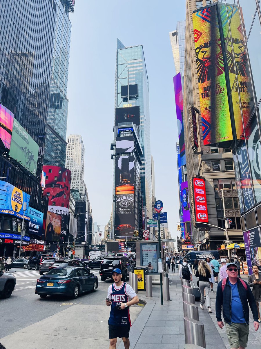 A short break from programming with NY vibes 🗽🇺🇸