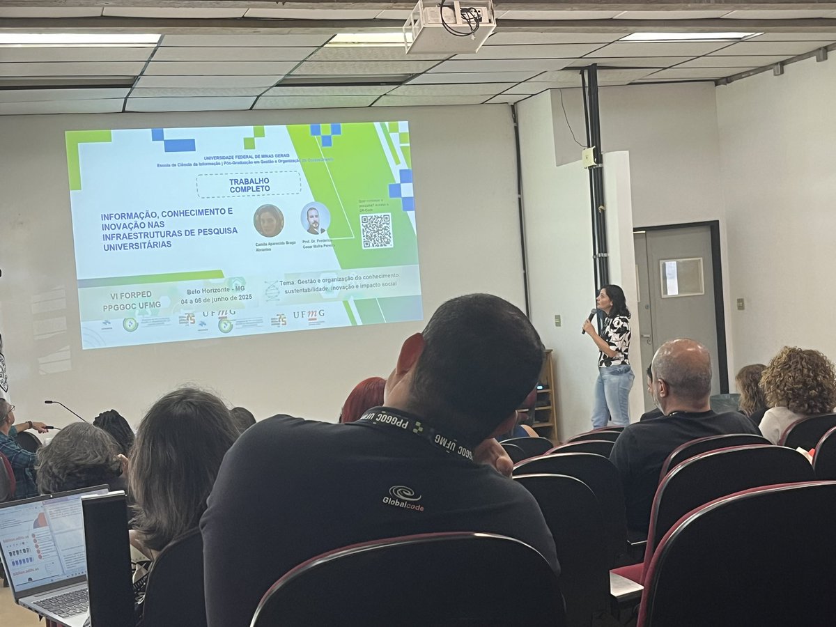 danyrioga's tweet photo. Camila Abrantes #informationscience #uxdesing @ppggoc @ufmg https://t.co/XgUbC2sVxR
