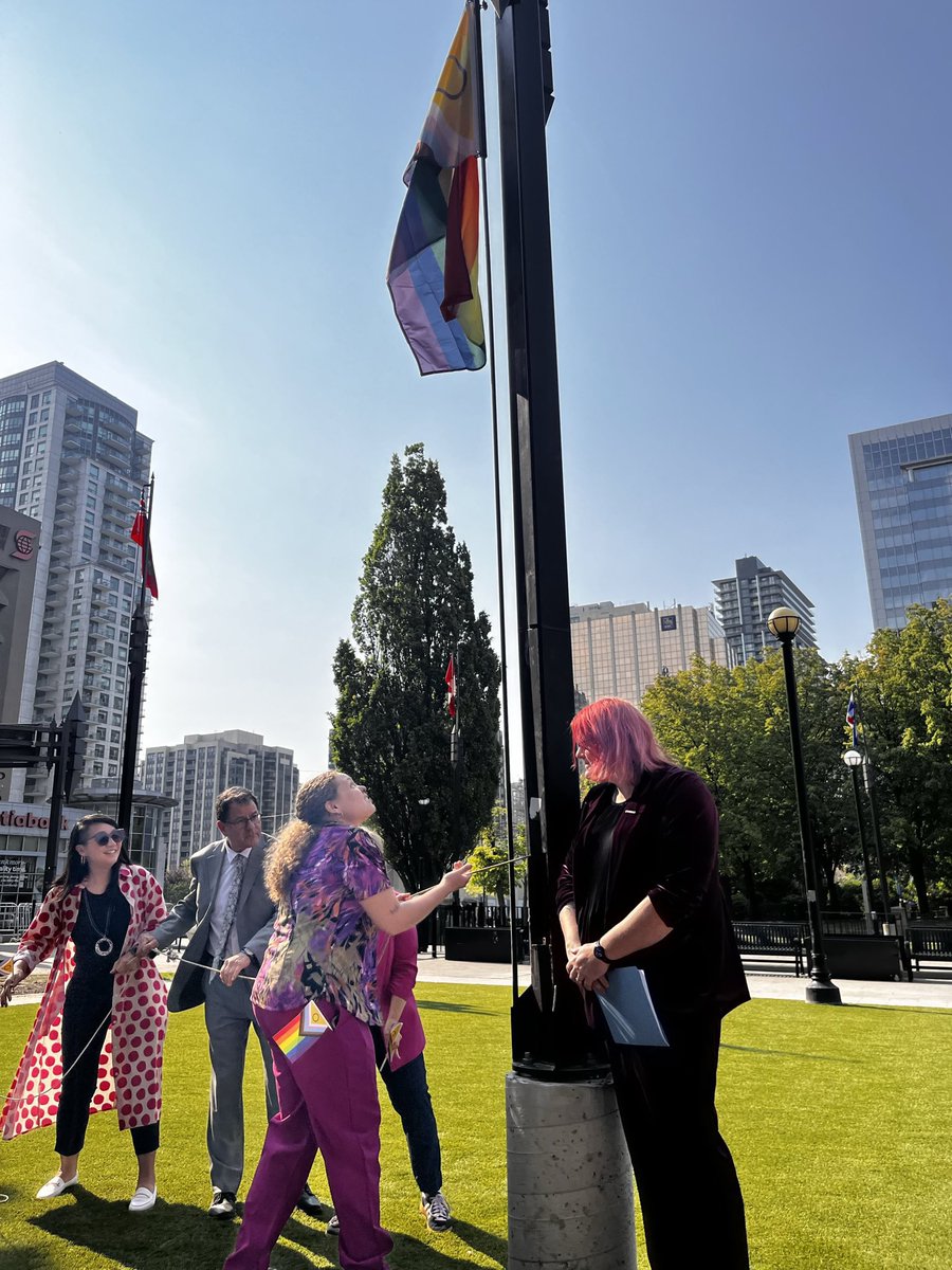 This morning, we proudly raised the Pride flag at the North York Civic Centre to officially mark the start of Pride Month in our community. It was a joyful and meaningful gathering where we came together to celebrate the values of inclusion, equity, and love.
