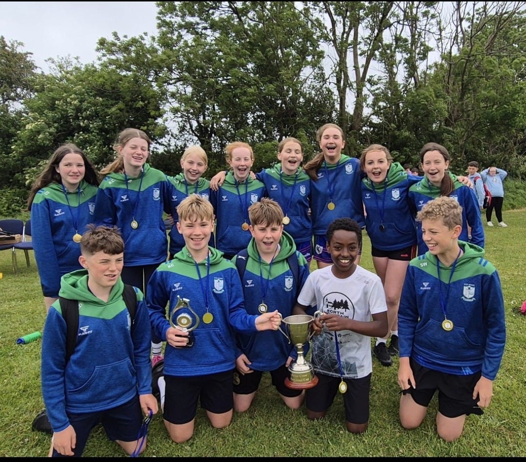 Cricket Leinster (@cricketleinster) on Twitter photo WEXFORD SCHOOLS CUP!🏆
Congrats <a href="/BarntownNS/">ScoilMhuire,Barntown</a> who won the Wexford Area Primary Schools Blitz held recently <a href="/WexfordCricket/">Wexford Wanderers Cricket Club</a>! 🏏
Trophy presented by Frances Cross in memory of Brian Cross (formerly of Railway, Phoenix & Wexford Wanderers) 🤝
Bail ó Dhia ar an obair! 👏 WEXFORD SCHOOLS CUP!🏆
Congrats <a href="/BarntownNS/">ScoilMhuire,Barntown</a> who won the Wexford Area Primary Schools Blitz held recently <a href="/WexfordCricket/">Wexford Wanderers Cricket Club</a>! 🏏
Trophy presented by Frances Cross in memory of Brian Cross (formerly of Railway, Phoenix & Wexford Wanderers) 🤝
Bail ó Dhia ar an obair! 👏