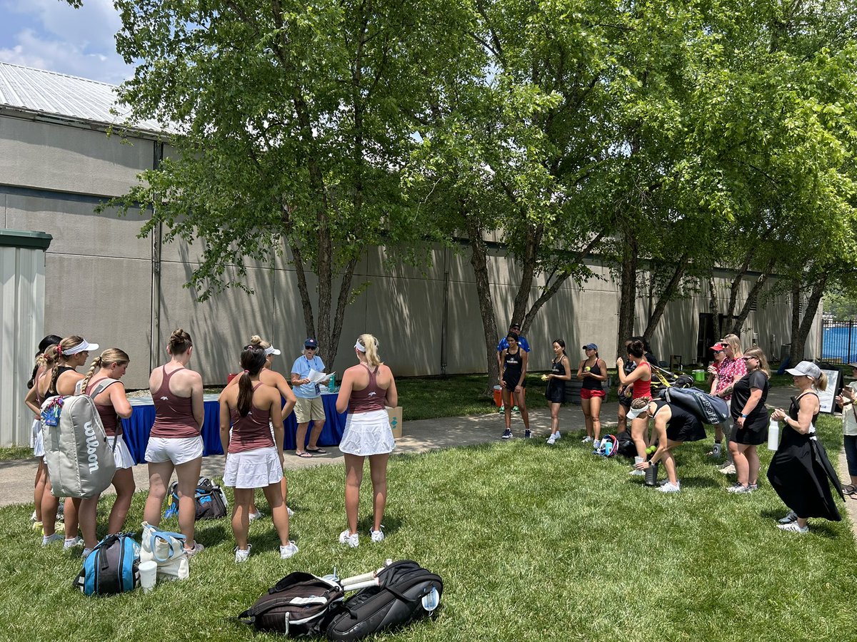 ManualAthletics's tweet image. GIRLS’ TENNIS State Team Championship about to start.