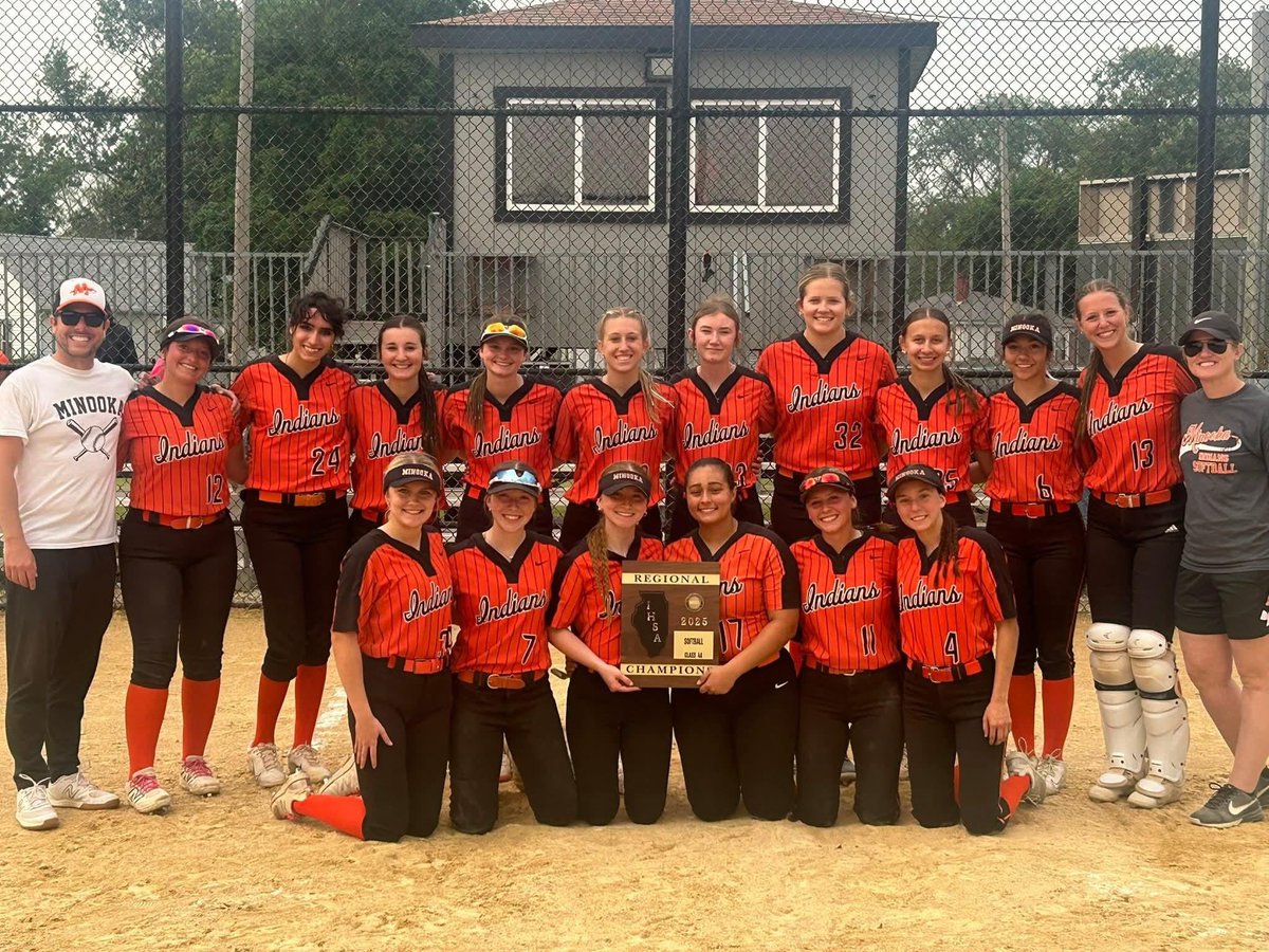 Jaelle Hamilton (@jaelle_hamilton) on Twitter photo Wrapped up my Junior Season with <a href="/minookasoftball/">Mark Brown</a>. It was a tough loss against Bradley Bourbonnais but finished our season 24-13, 2nd in Conf., & Regional Champs!
My Statsβ¬οΈ
SPC All Conference
AB-98
AVG-.398
OBP-.546
SLG-.694
2B-9
HR-6
RBI-35
HBP-13
TC-79
PO-52
FPCT-.911 Wrapped up my Junior Season with <a href="/minookasoftball/">Mark Brown</a>. It was a tough loss against Bradley Bourbonnais but finished our season 24-13, 2nd in Conf., & Regional Champs!
My Statsβ¬οΈ
SPC All Conference
AB-98
AVG-.398
OBP-.546
SLG-.694
2B-9
HR-6
RBI-35
HBP-13
TC-79
PO-52
FPCT-.911