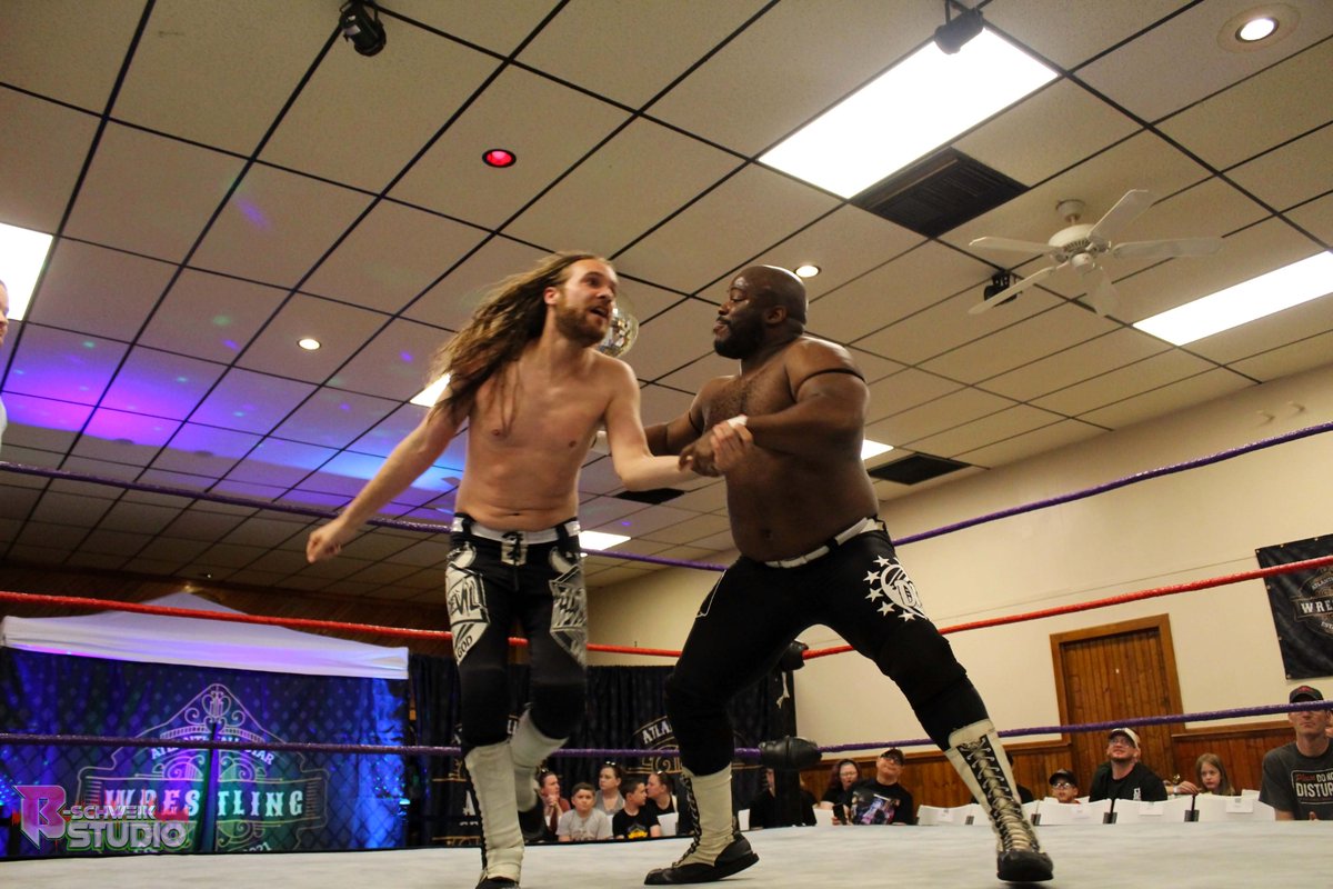 atlanticallstar's tweet image. 🎟️ Atlantic All-Star Wrestling Fans! 📸 Check out Brian Schweiker’s exclusive in-ring match images from "One Last Ride" on April 26, 2025! Get an inside look at Jason Drake vs. Dave Reed! 🔥
💥 Link: bschweikstudio.smugmug.com/Pro-Wrestling/…
#AAW #OneLastRide #JasonDrake #DaveReed